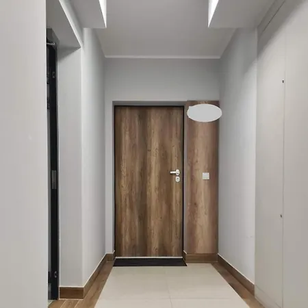 Apartament Przestrzen - Z Prywatnym Parkingiem, 2 Osobne Sypialnie - Kepa Park - By Spaceapart